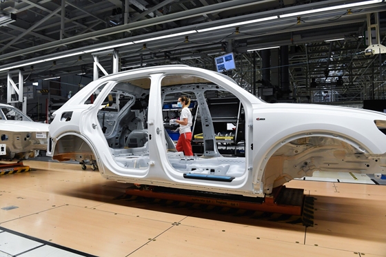 Hiába a válság, szép nyereséget termeltek a magyarországi autógyárak