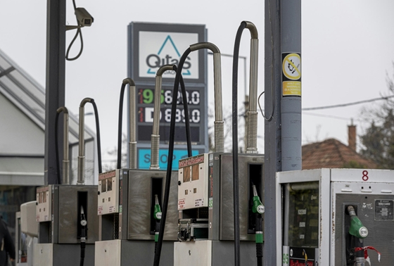 Ásványolaj szövetség: 15,7 százalékkal csökkent az üzemanyagfogyasztás tavaly