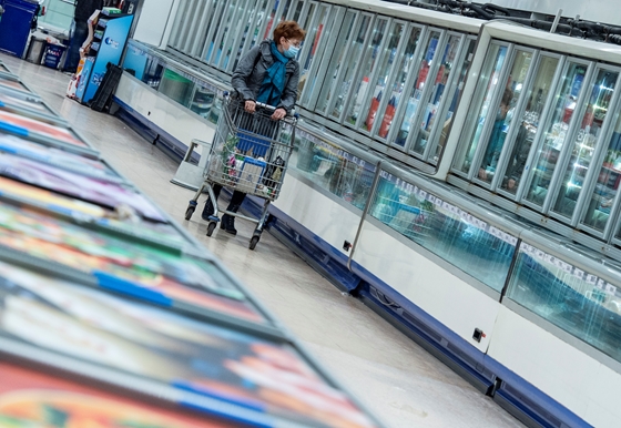 Nem lesz több eldobható nejlonzacskó a Tescóban