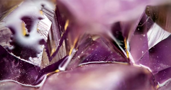 Jókora adókulcs miatt szakadt be a drágakövek kitermelése egy országban