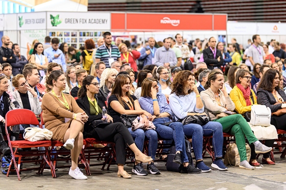 Interaktív programok, kapcsolatépítés és tanácsok – megnéztük, mi vár ránk a HVG Állásbörzén