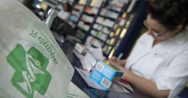 Furcsa drágulás miatt vizsgálódik a patikáknál a GVH