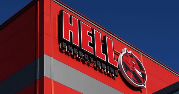 A Forbes ellen elbukta pert a Hell, most az újságot védő TASZ ellen lépnek fel