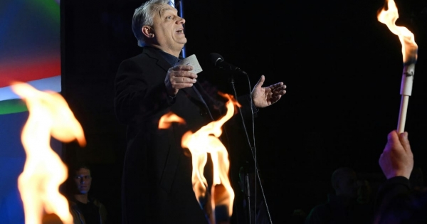 Debreceni milliárdos Orbánnak: Önnél még az ördög is vonzóbb választás lenne