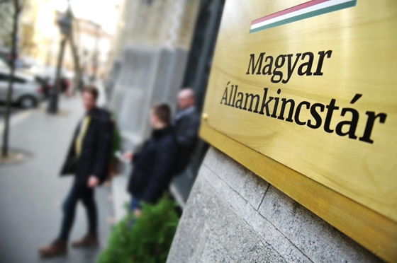 Népszava: Rendszeresek a rendszerhibák az Államkincstárnál