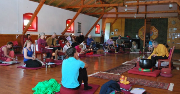 Párkapcsolat, agressziókezelés, tanulás - mire jó a buddhizmus?