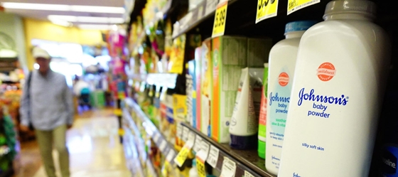 Szorul a hurok a hintőpora miatt több tízezrek által perelt Johnson&Johnson körül