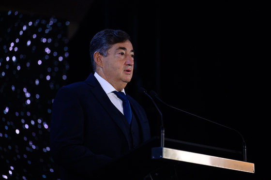 Mészáros Lőrinc magánegészségügyi céget alapított