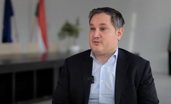 Beszáll egyes cégek rezsijébe a kormány, de jön az új Munkahelyvédelmi Akcióterv is