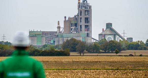 Utolérte a külföldi cement- és kavicsipari vállalatokat az Orbán-kormány bosszúja