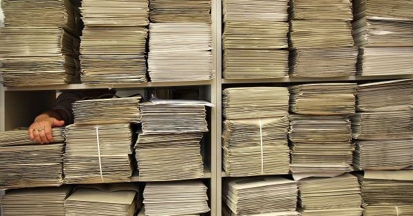 Irathegyek a könyvelőnél: mi a teendő, ha megszűnt a megbízás?