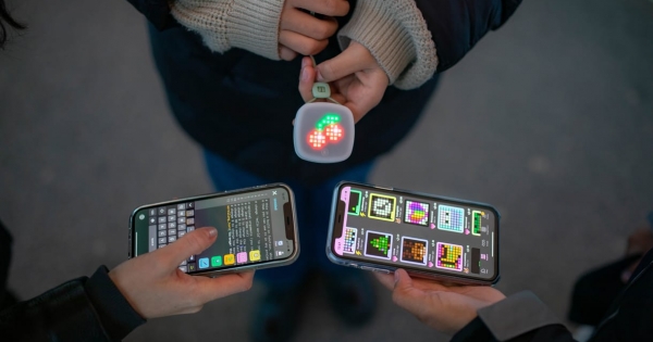4,5 millió dollárt kapott egy magyar kötődésű startup, hogy AI-használatot tanítson gyerekeknek