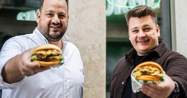 A számok is mutatják: remek évet zárt a Simon