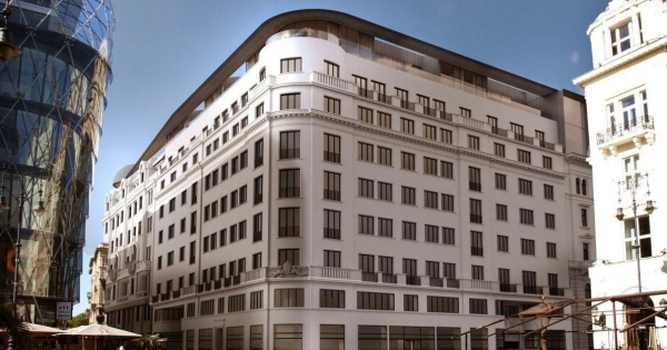 Ez az, ami még Tiborcz Istvántól is csak viszi a pénzt