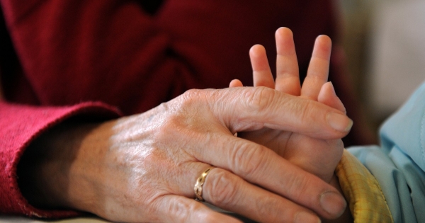 Nagyszülői gyes: kinek előnyös, kinek nem?