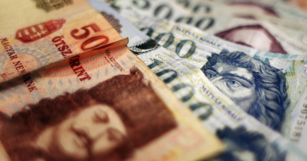 Amikor nem a zsebekbe megy, hanem a cégnél marad a borravaló