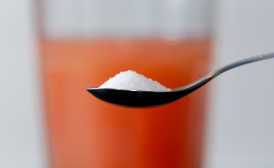 Elkezdtek lobbizni azért, hogy bevezessék az egész világra kiterjedő cukoradót