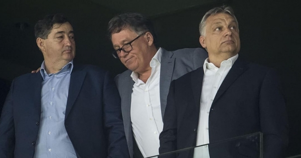 Hivatali visszaélés és hűtlen kezelés vádjával nyomoznak Szíjj László és mások eximbankos hitelei ügyében