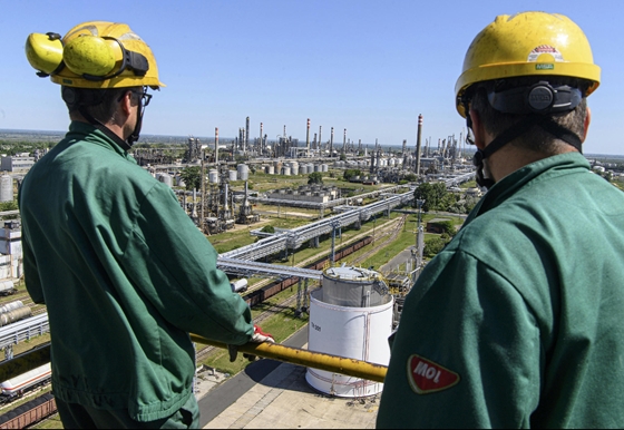 Megkezdte a gázkitermelést a Mol a kazahsztáni Rozskovszkij-mezőn