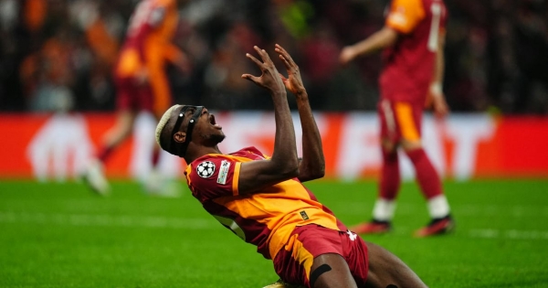 Szoboszlaiékat veri az adósságokban úszó Galatasaray, de túléléséhez kell a Fenerbahce-drukker Erdogan elnök jóindulata is