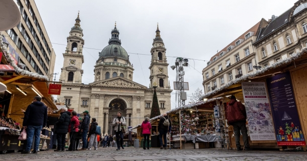 Hat lacikonyhát is bezárt a fogyasztóvédelem a karácsonyi vásárokban, volt, ahol rendesen még kezet mosni se lehetett