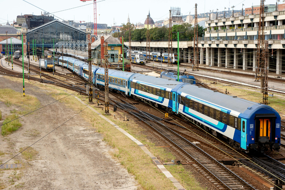 Közérdekű munkára ítélteket vihetnek dolgozni a MÁV-hoz