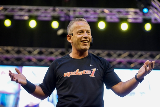 Elindult Schobert Norbi cégének felszámolása