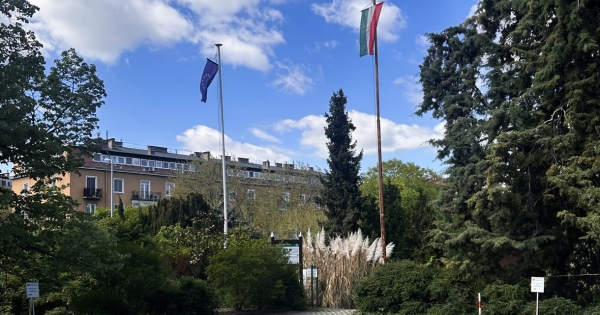 Mészáros cégétől és a Mercariustól bérel autókat az agráregyetem