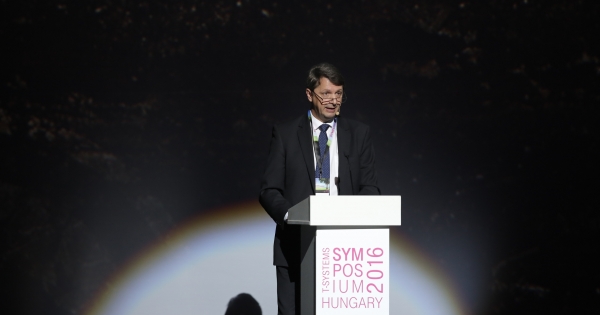 Január elsejétől a minimálbér nyolc százalékkal emelkedik