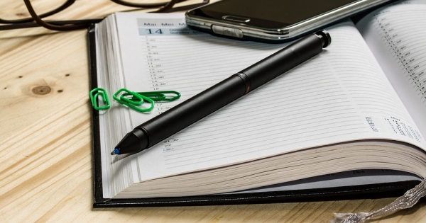 Közeleg a határidő! Adatot kell szolgáltatniuk a katások számláit befogadóknak