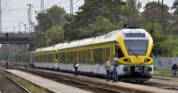 Aggódva várja a GYSEV több száz osztrák dolgozója, mi a magyar kormány és Tiborcz Istvánék terve a cégnél