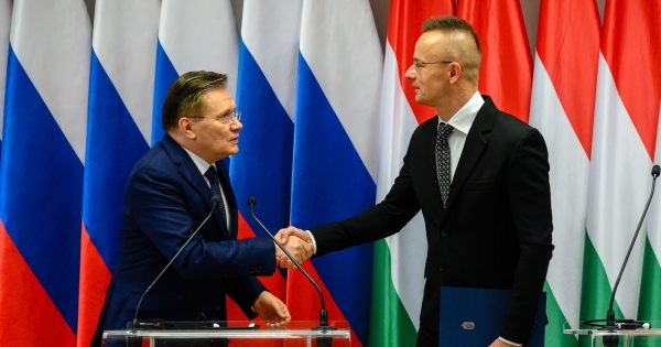 Roszatom-vezér: Magyar Péter dolgozott az Orbán-kormányban, így pontosan ismeri a paksi beruházás részleteit