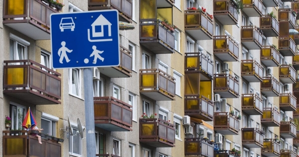 Mi a magyarázat arra, hogy a világ töretlen fejlődése ellenére ma sem tudunk könnyebben lakáshoz jutni?