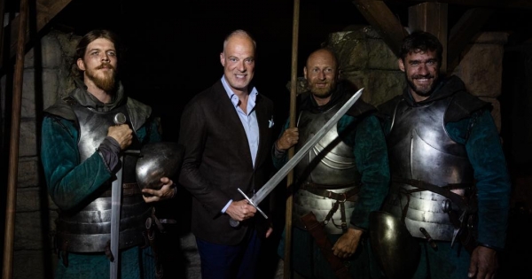 Magas színvonalú életvitelének biztosítására hozott létre alapítványt Szalay-Bobrovniczky Kristóf