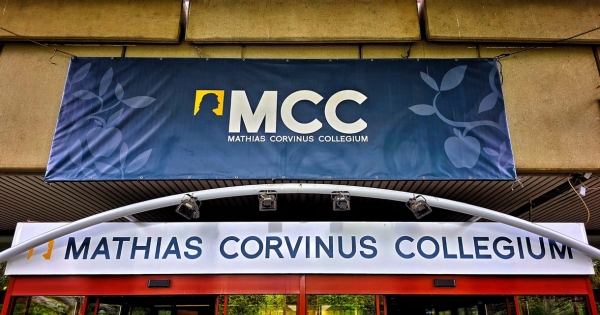 A Richter is teljesíti Magyar Péter kérését, még nem fizet osztalékot az MCC-nek