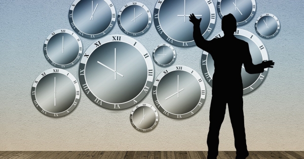 Korhatár előtti ellátás, szolgálati járandóság: gyakori kérdések és válaszok