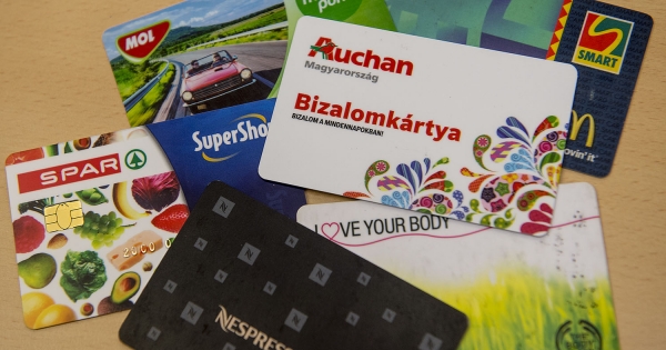 Pontgyűjtő kártyák beváltása – áfa- és szja-vonzatok