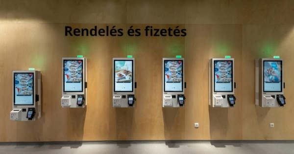 Az IKEA egyösszegű kompenzációt ajánlott béremelés helyett, kérdés, mit szólnak ehhez a munkavállalók