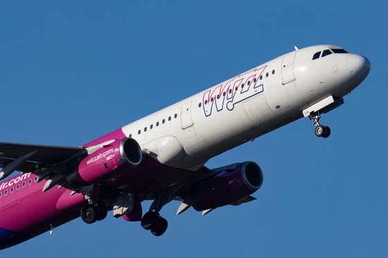 Rengeteg kritika érte, most mégsem indít járatokat Moszkvába a Wizz Air