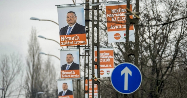 Rendszerváltás a közterületi reklámpiacon: Garancsi István eladta az elefántfüleket