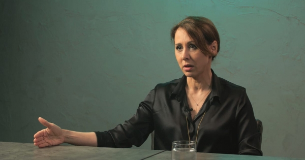 Transzgenerációs traumákat dolgoz fel újabb vállalkozásában Orvos-Tóth Noémi