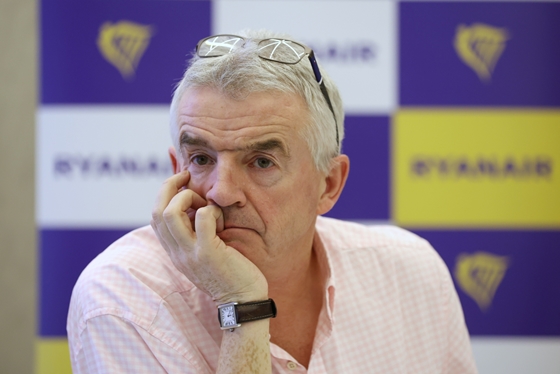 38 milliárd forintos bónuszt lengettek be a Ryanair vezérének
