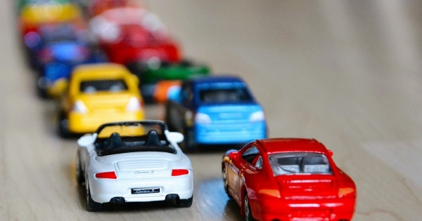 Biztosításközvetítők: a kgfb-kampányban december 1-ig válthatnak az autósok