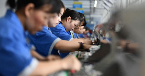 A nap kérdése: átvihetők-e egyik cégből a másikba a munkavállalási engedéllyel dolgozók?