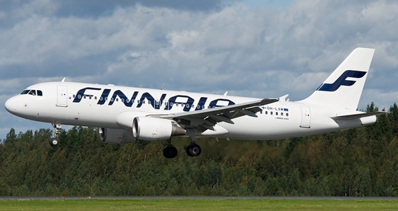 Immár nemcsak a bőröndök, hanem az utasok súlyát is leméri egy légitársaság