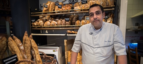 Októbertől egész Franciaországban megváltoztatják a bagett receptjét