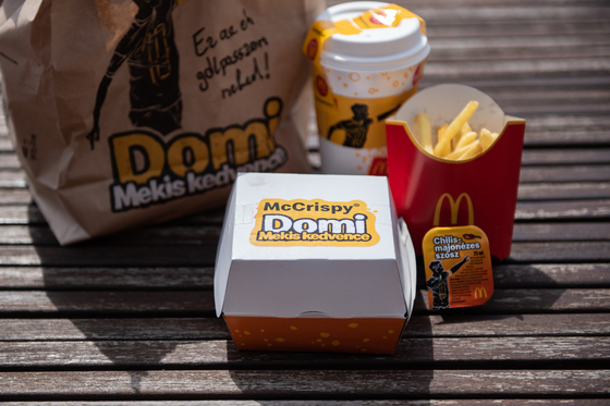 Kihagyott ziccer vagy bombagól? Megkóstoltuk Szoboszlai mekis menüjét