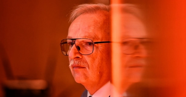 Megroggyant a Mol árfolyama Magyar Péter közleménye után