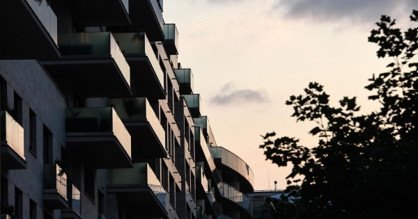 Ingatlanvétel tulajdonjog-fenntartással: könyvelés, számlázás