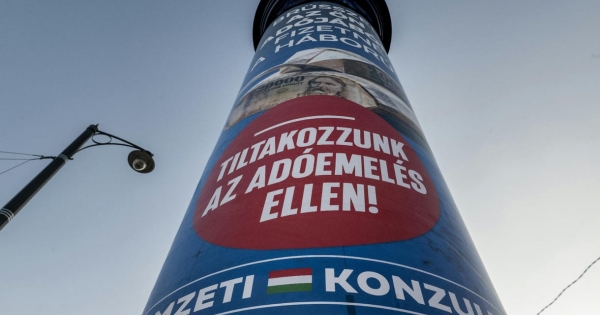 A Médiatanács megbüntette a közmédiát a nemzeti konzultáció reklámozásáért